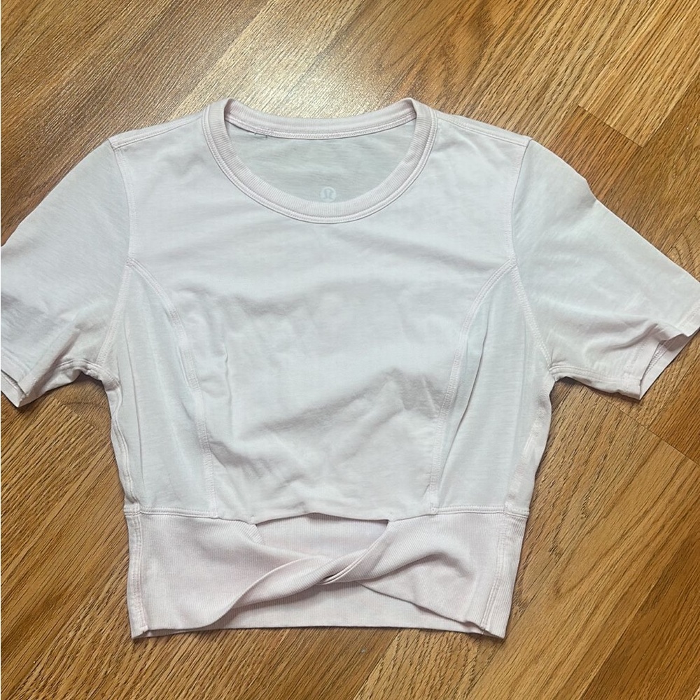Lululemon top